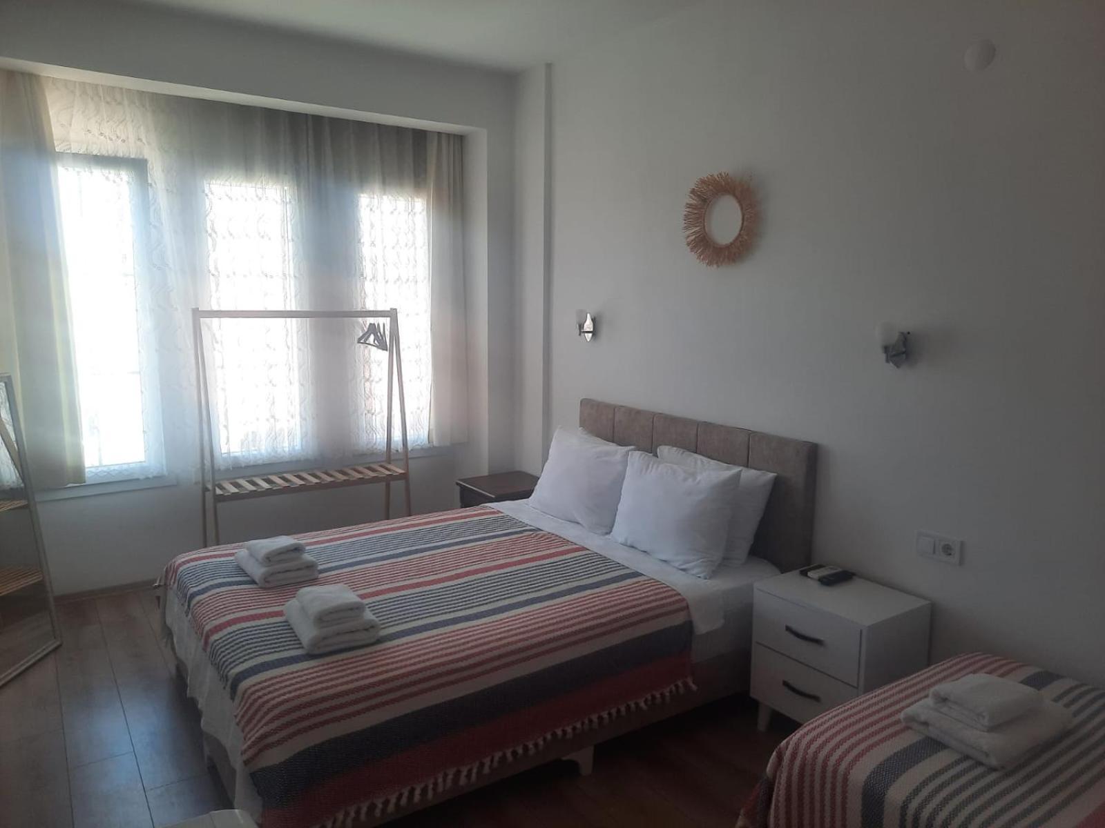 Adil Pansiyon Çeşme Exterior photo